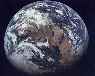 The Earth from Zond-7